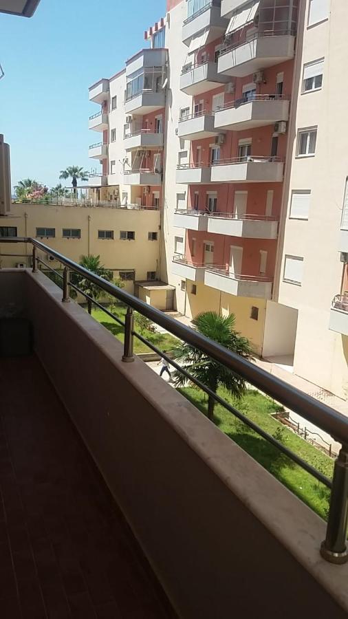 Renting House Vlorë 외부 사진