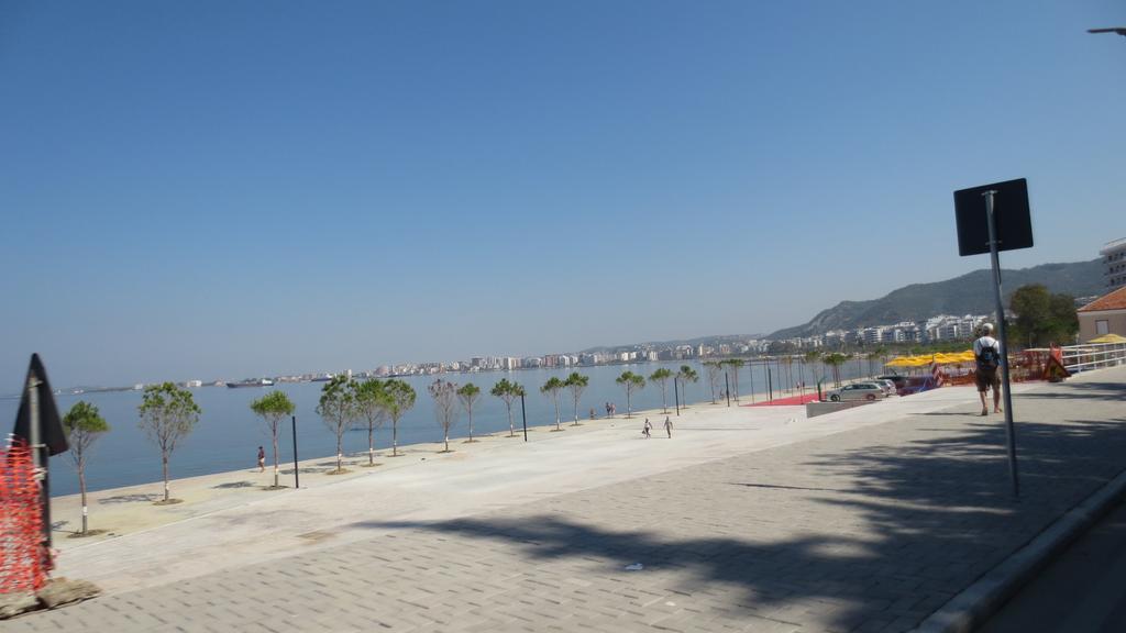 Renting House Vlorë 외부 사진