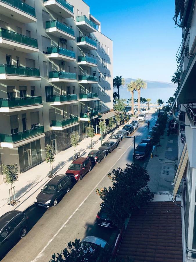 Renting House Vlorë 외부 사진